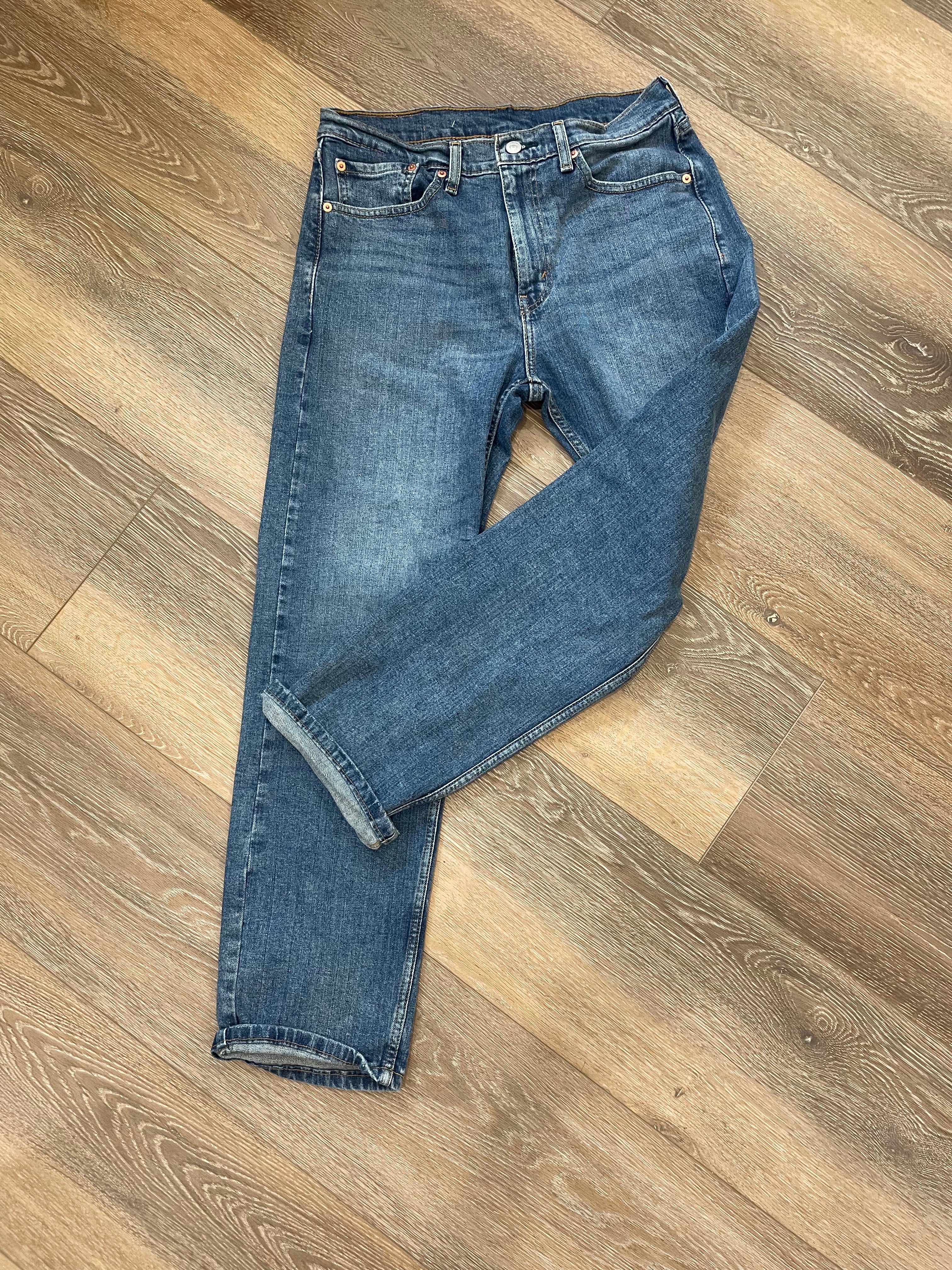 Levi’s 505 Regular Fit Straight Leg Blue Denim Jeans Men’s Size 32x30