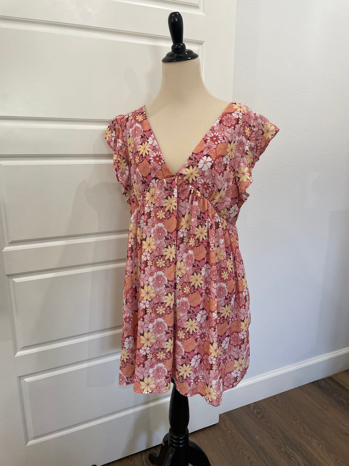 Altar'd State Retro 70s Floral Babydoll Mini Dress Pink Yellow Orange Size M