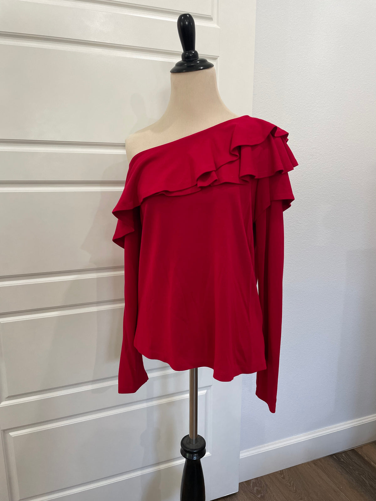 Gibson x Living in Yellow "Elizabeth" Date Night Top - Red - Size Small