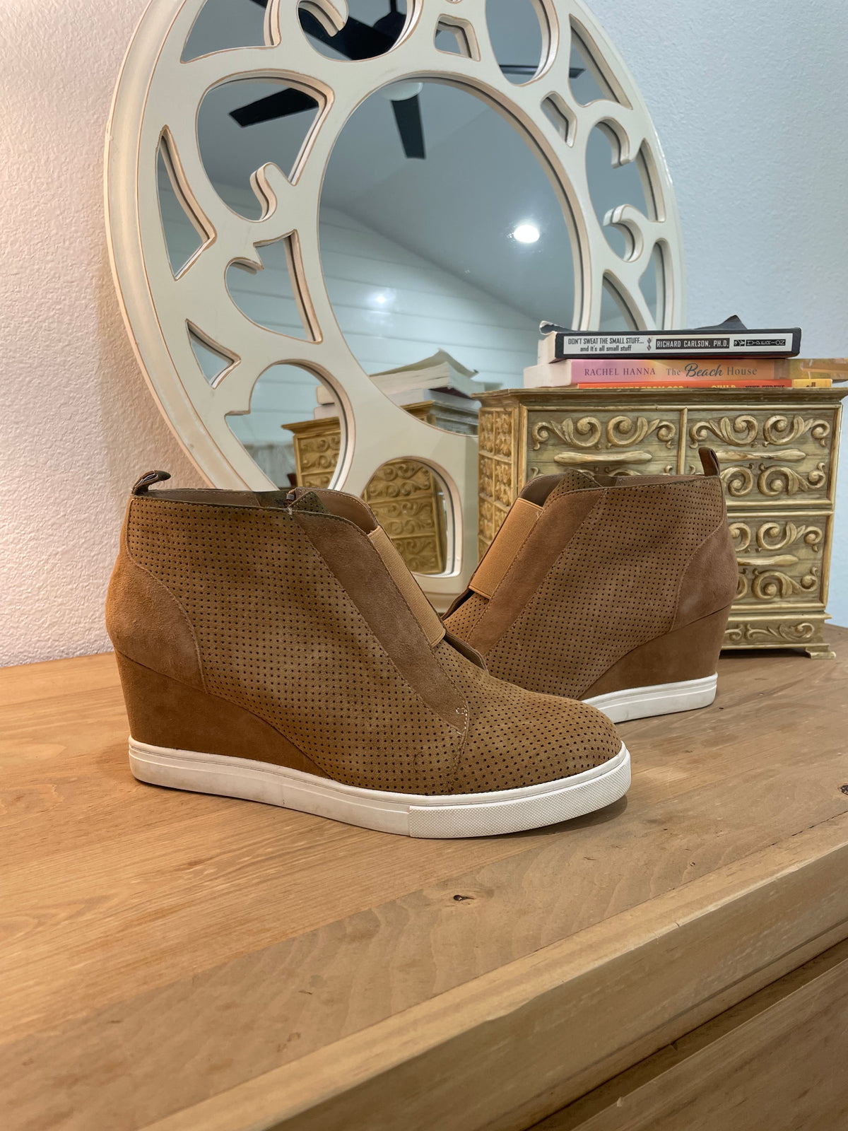 Linea Paolo Felicia Perforated Suede Wedge Sneakers – Tan/Toffee – Size 8.5